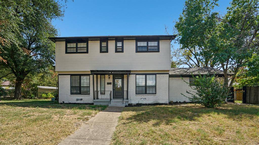 Dallas, TX 75228,8036 Woodhue Circle