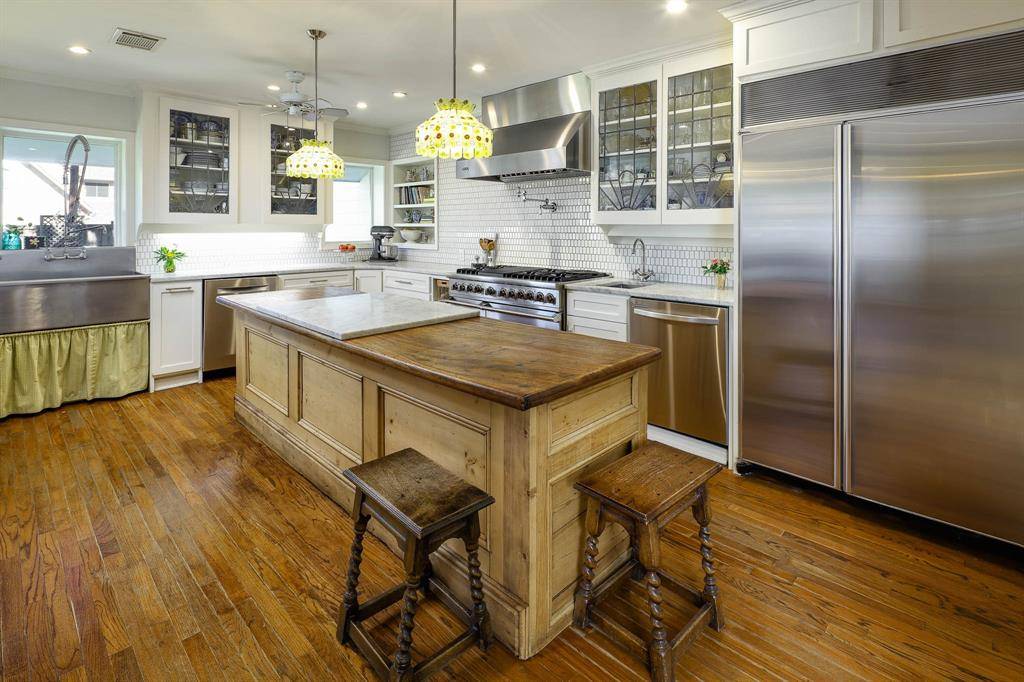 University Park, TX 75225,4428 Southwestern Boulevard