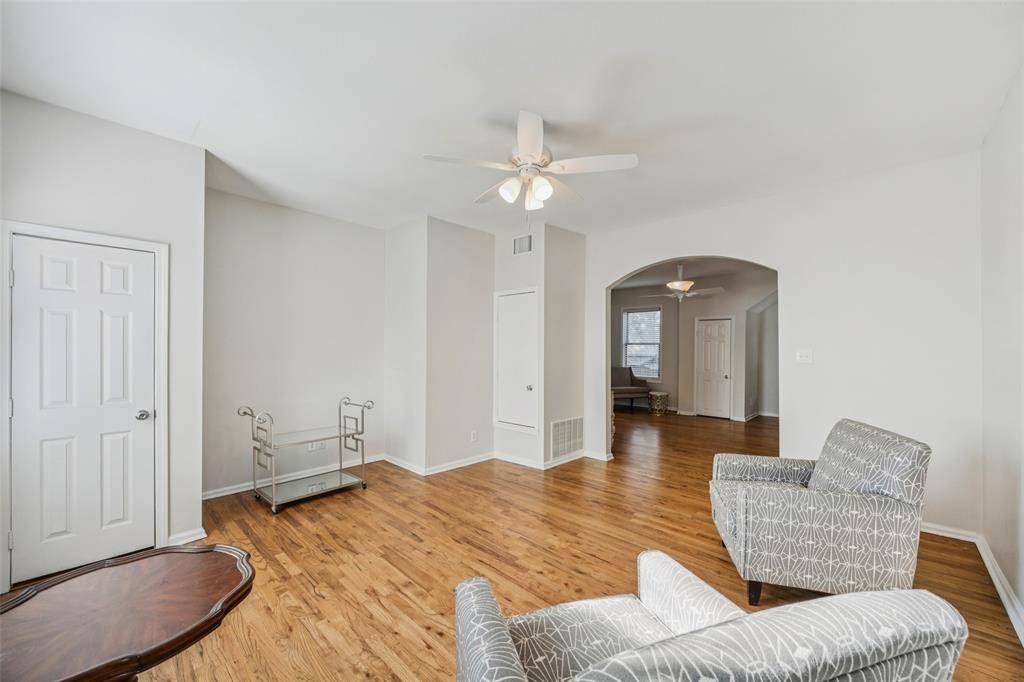 Fort Worth, TX 76110,2110 Washington Avenue