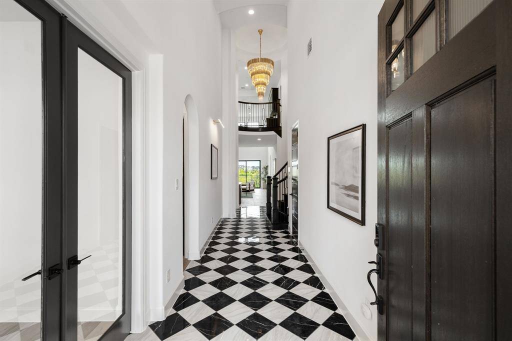 The Colony, TX 75056,8724 Edgewater Drive