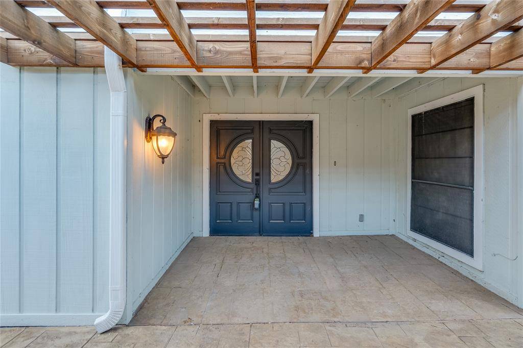 Fort Worth, TX 76179,8104 Lea Shore Street