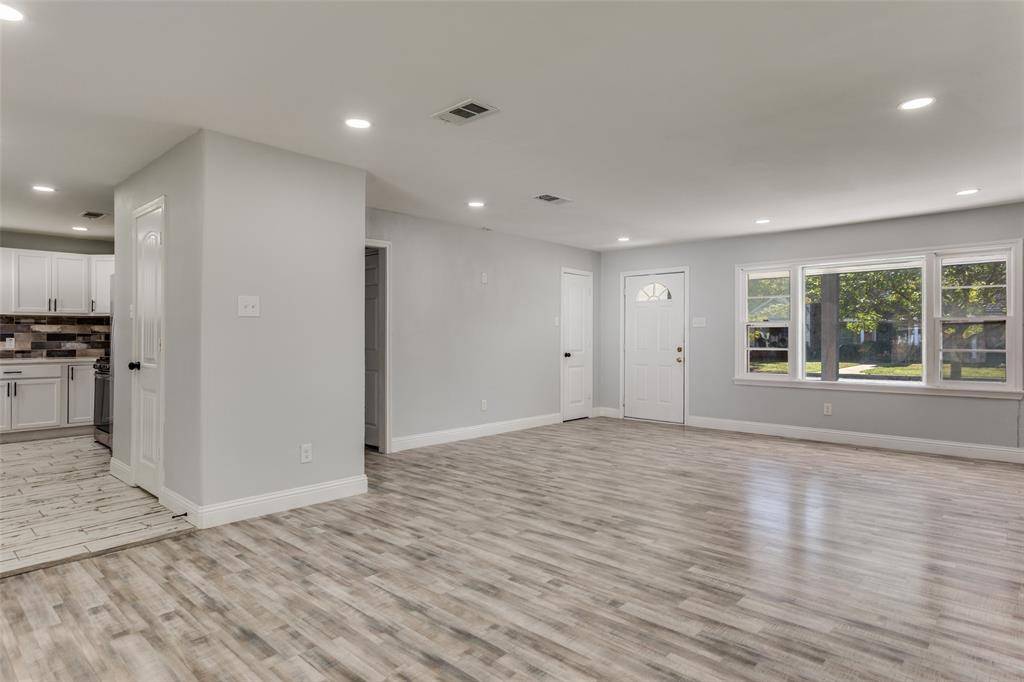 Fort Worth, TX 76114,5632 Fursman Avenue