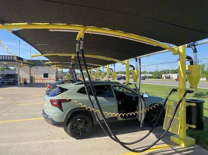 Cleburne, TX 76033,1828 N Main Street