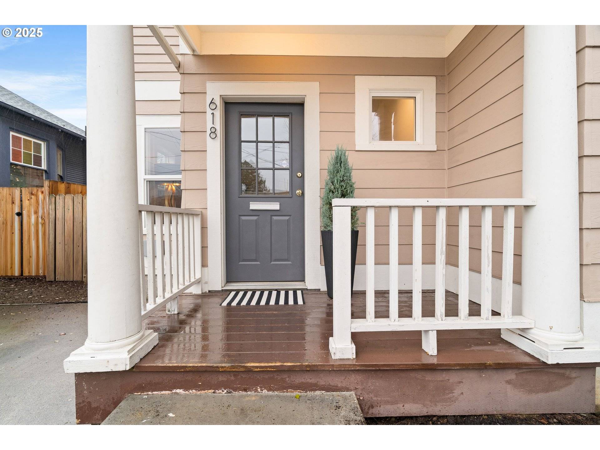 Portland, OR 97211,618 NE KILLINGSWORTH CT