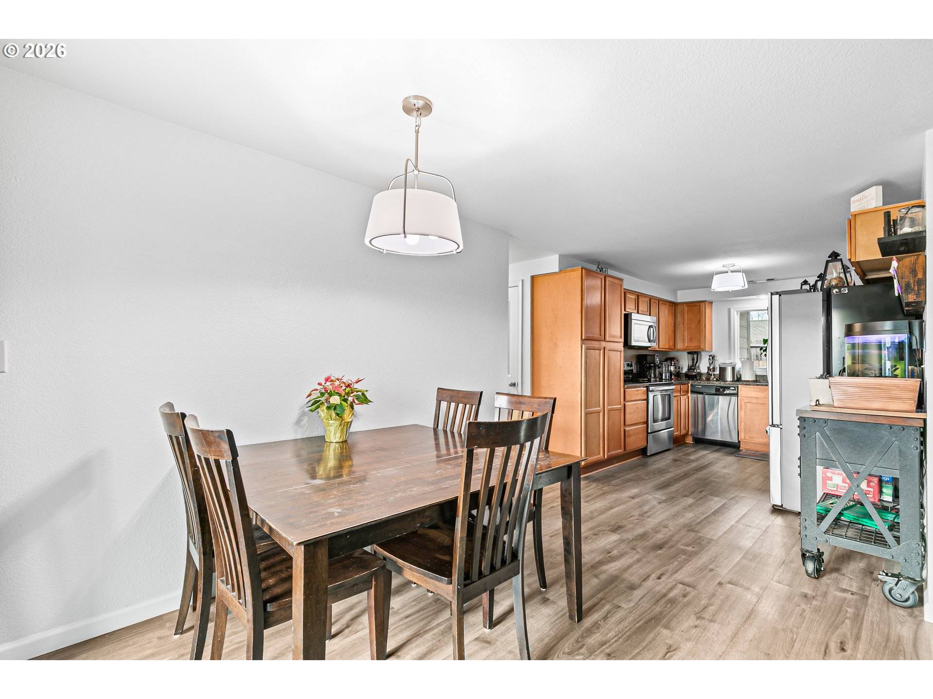 Phoenix, OR 97535,3712 COLVER RD