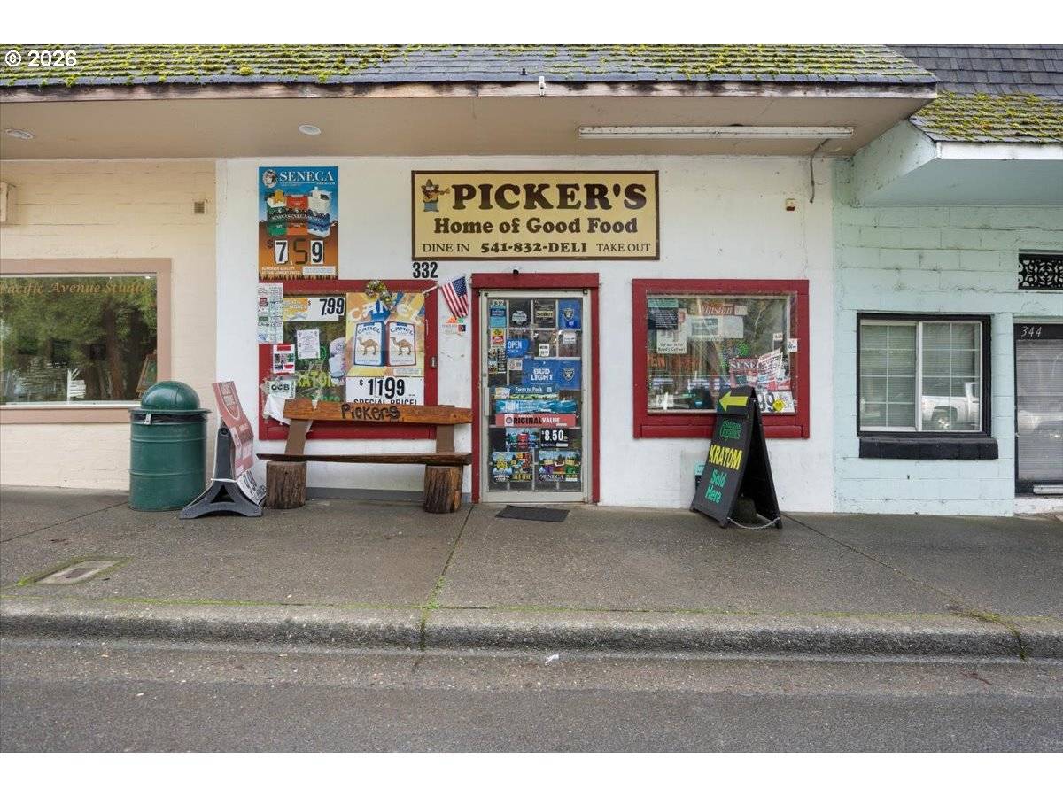 Glendale, OR 97442,332 PACIFIC AVE