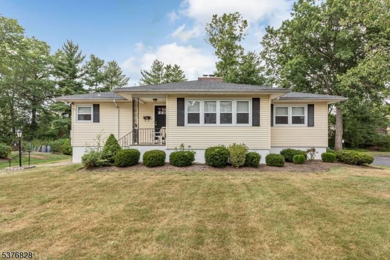 Madison Boro, NJ 07940,96 North St