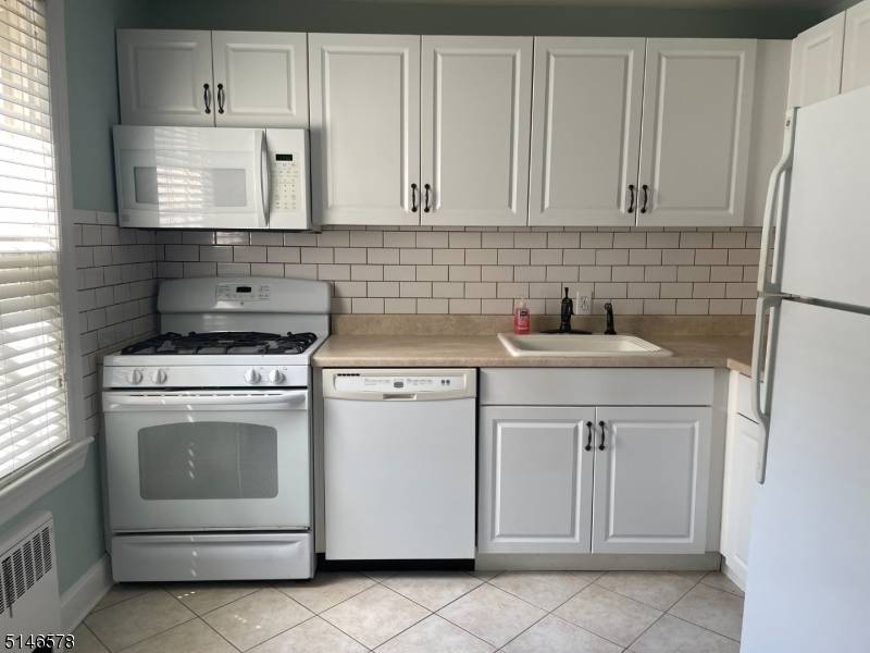 Cranford Twp., NJ 07016,46B Parkway Village