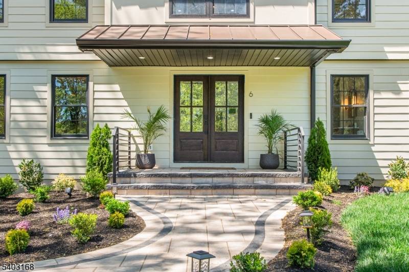 Madison Boro, NJ 07940,6 Buttenheim Ter