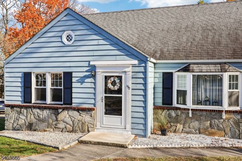 Belleville Twp., NJ 07109,190 Bell St