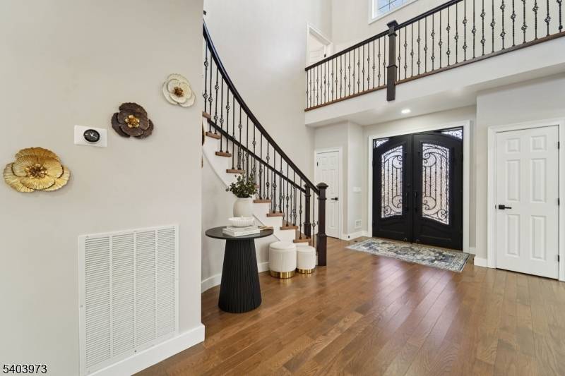 Wayne Twp., NJ 07470,24 Holmes Ln