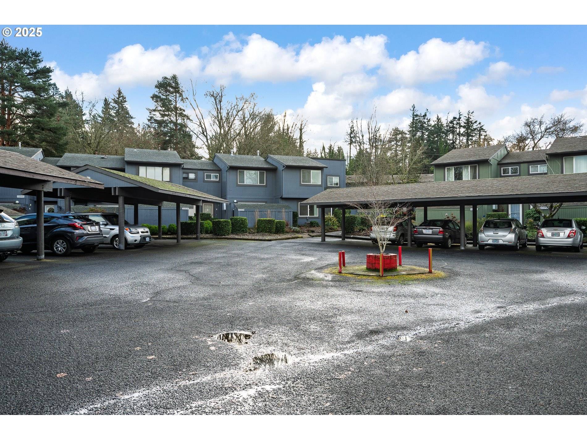 Wood Village, OR 97060,23932 NE POPLAR CT