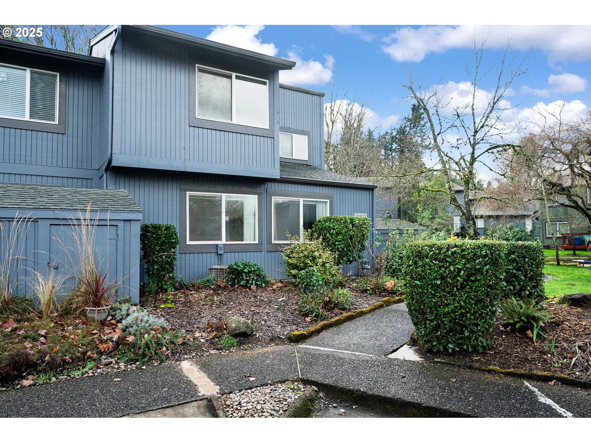 Wood Village, OR 97060,23932 NE POPLAR CT