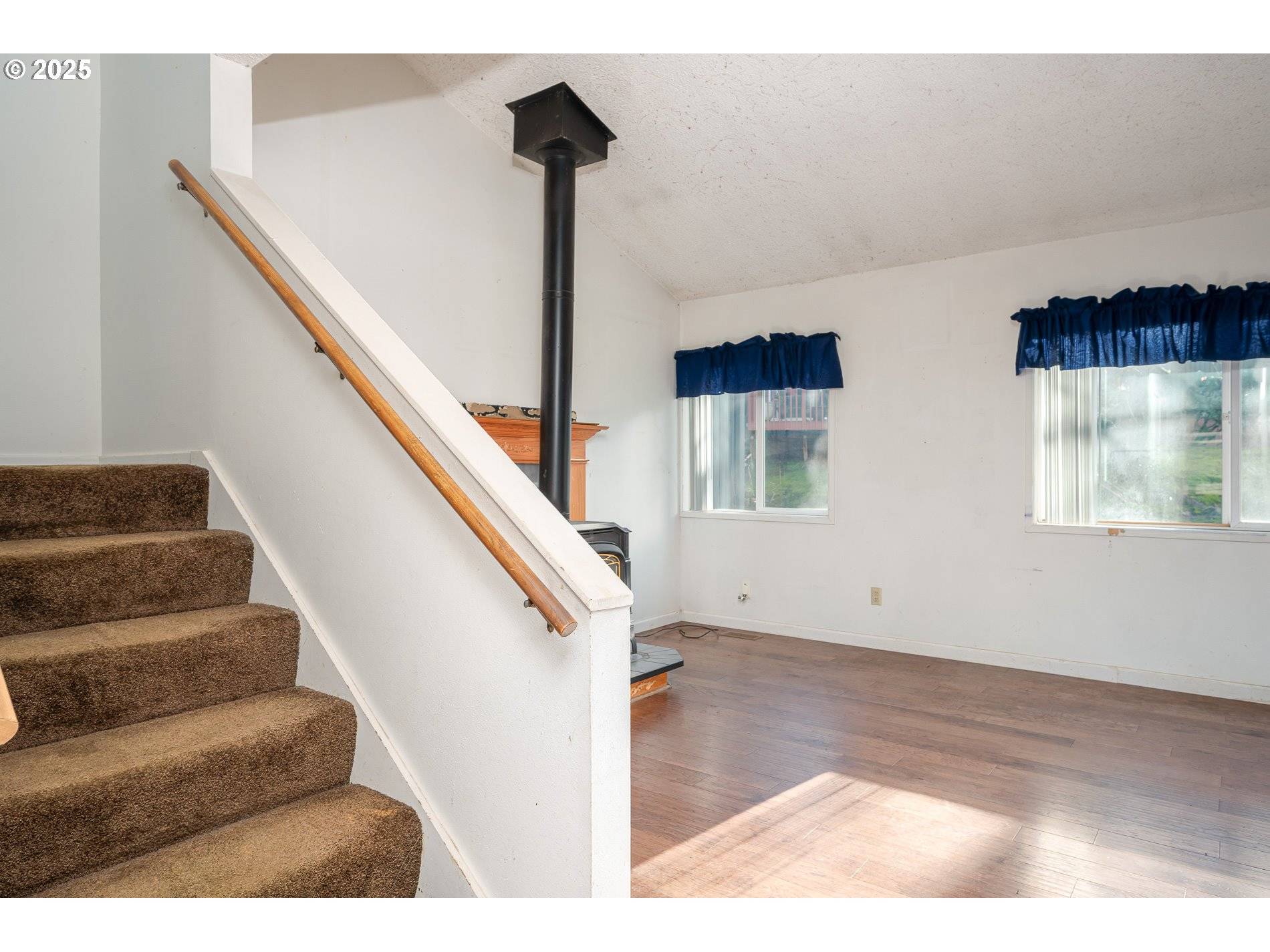 Wood Village, OR 97060,23932 NE POPLAR CT