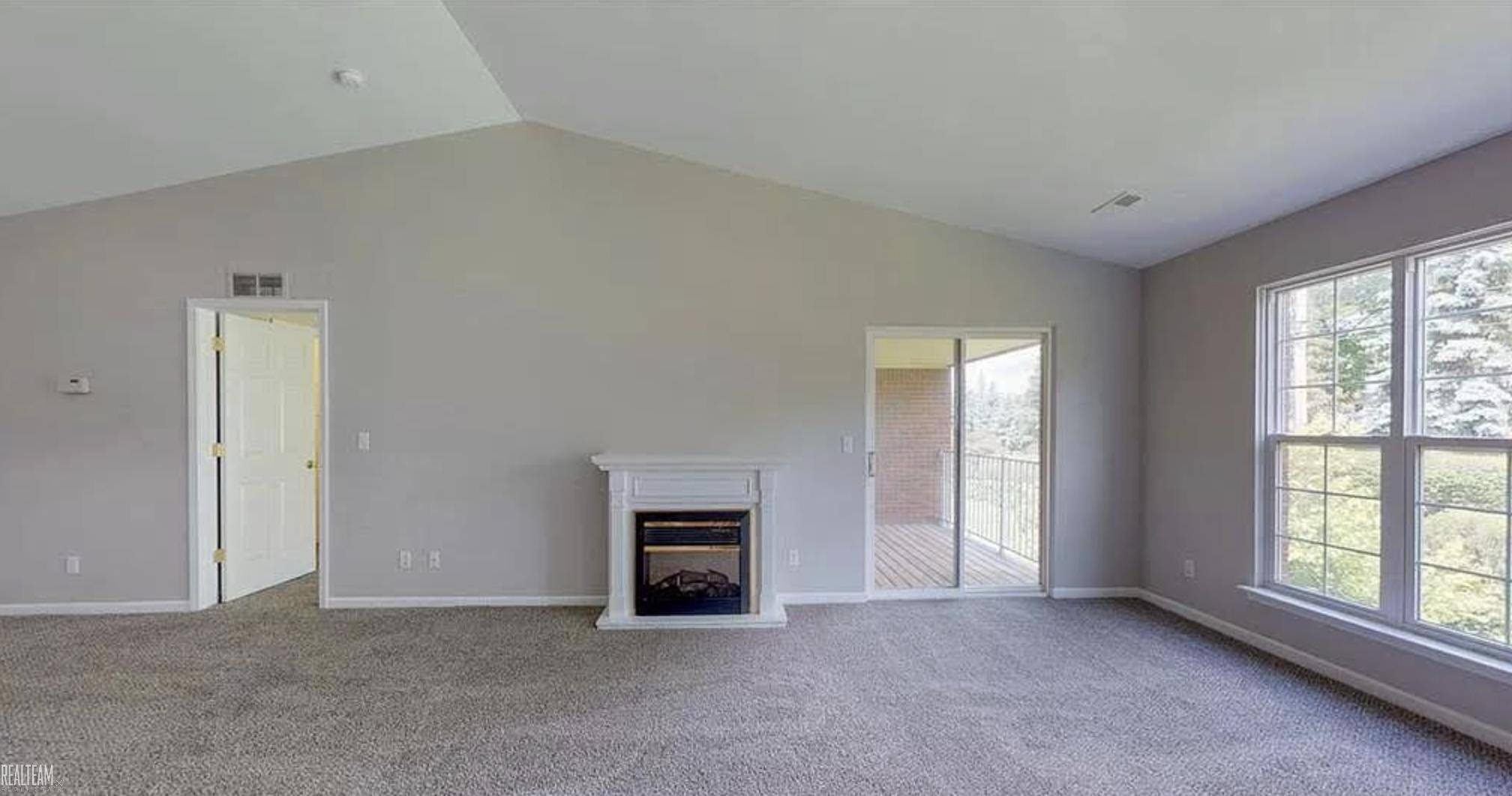 Rochester, MI 48307,1892 Flagstone CIR