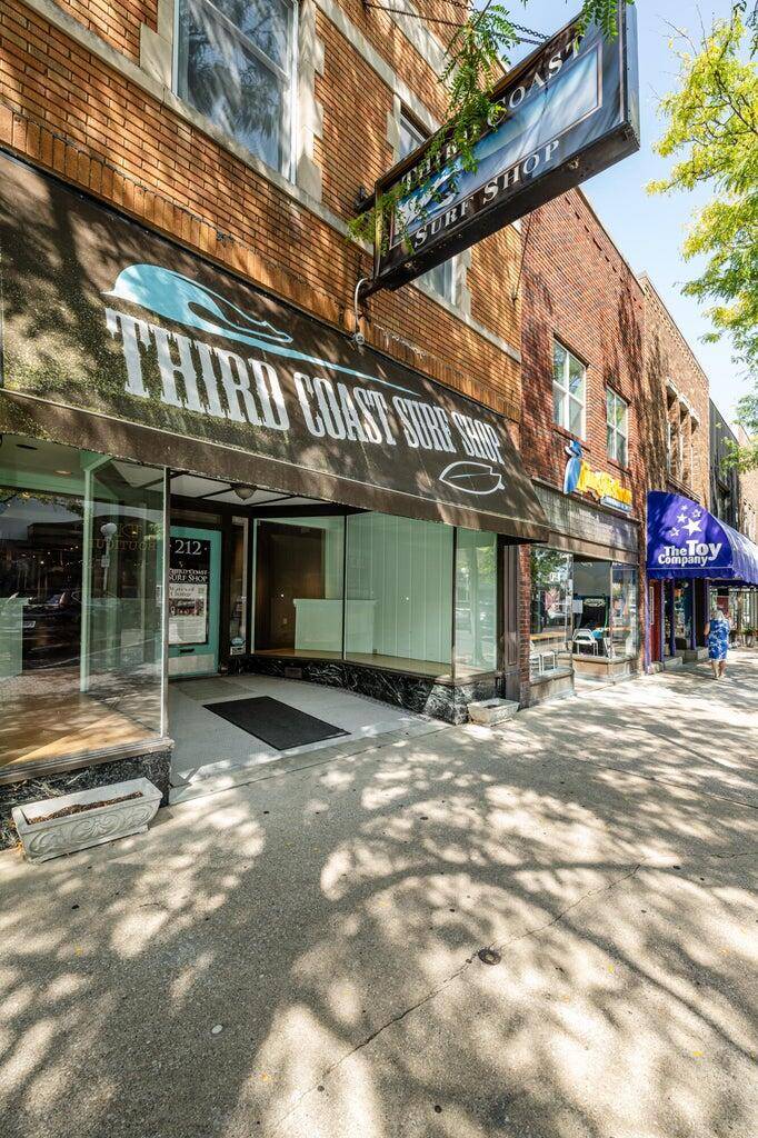 St. Joseph, MI 49085,212 State ST