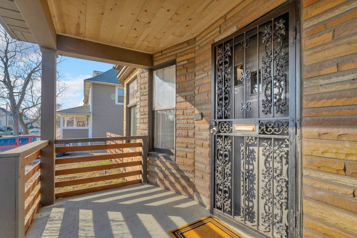 Detroit, MI 48202,816 W Philadelphia ST