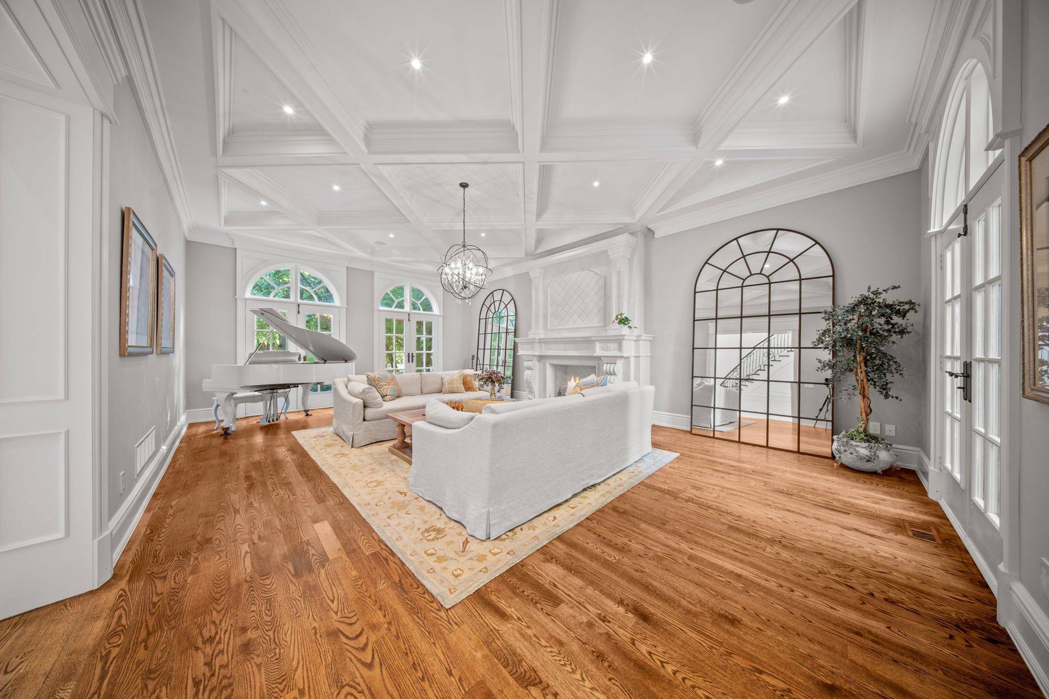 Toronto C07, ON M3H 1E3,180 Sandringham DR