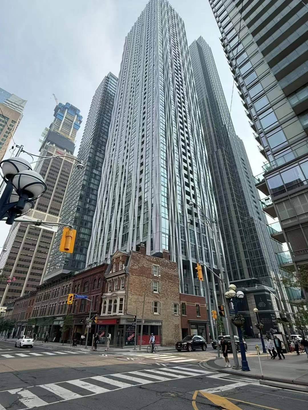 Toronto C02, ON M4W 1L1,1 Yorkville AVE #107-108-109