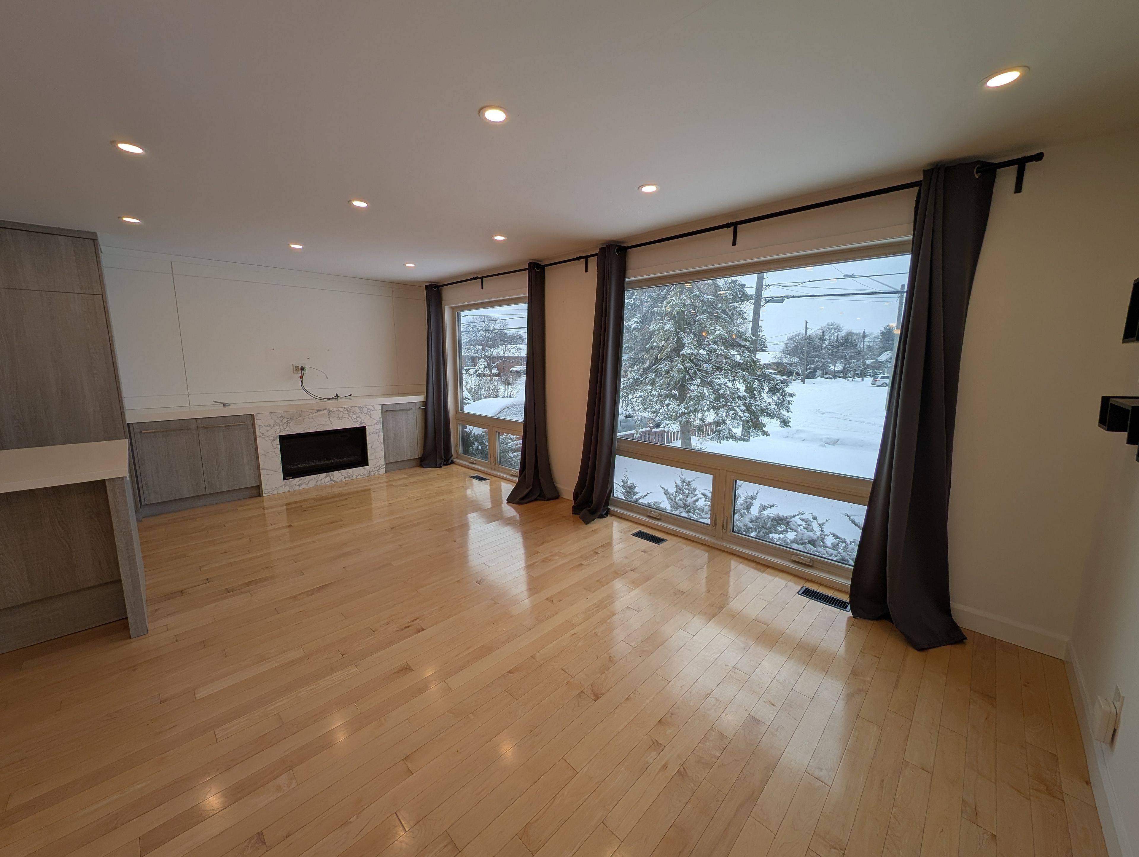 Toronto E05, ON M1T 1J2,83 Wishing Well DR