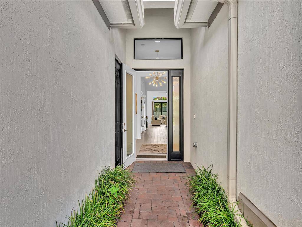 Parkland, FL 33076,8928 Bastille Cir