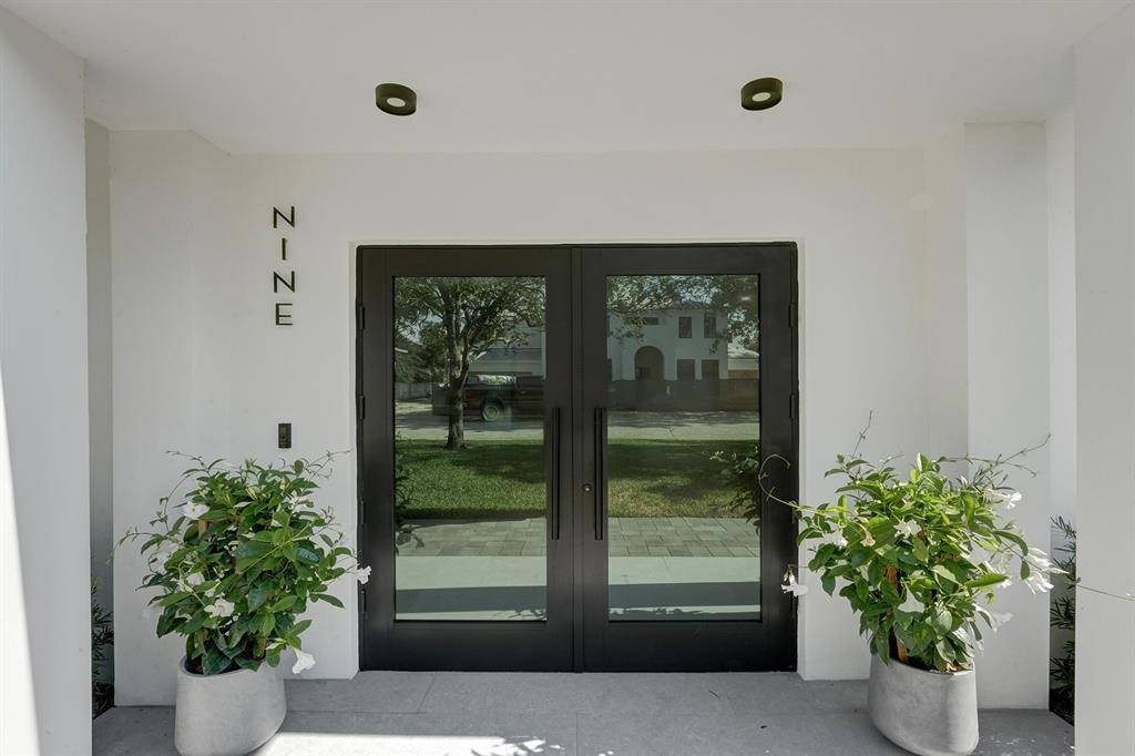 Sea Ranch Lakes, FL 33308,9 Tahoe Ln