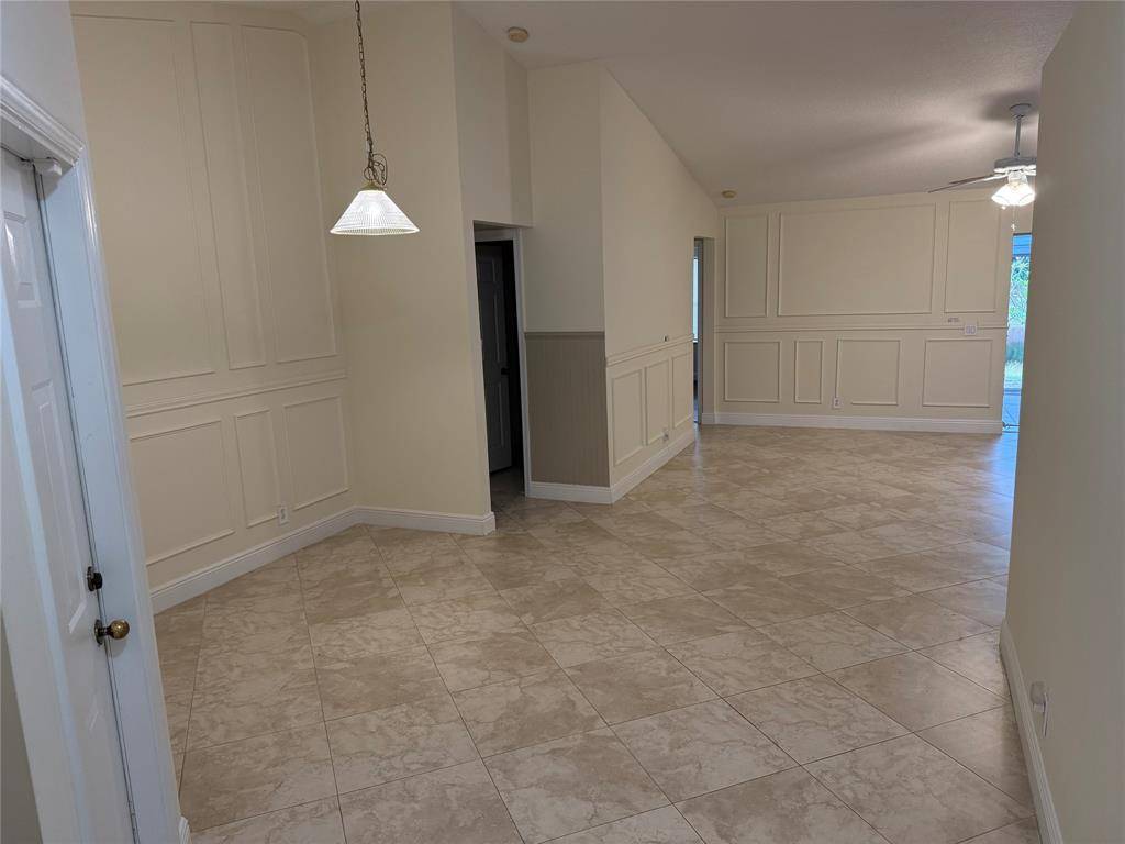 Weston, FL 33327,1954 Andromeda Ln