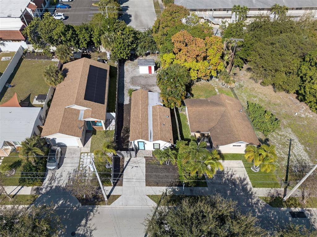 Boca Raton, FL 33432,181 NE 15th Ter