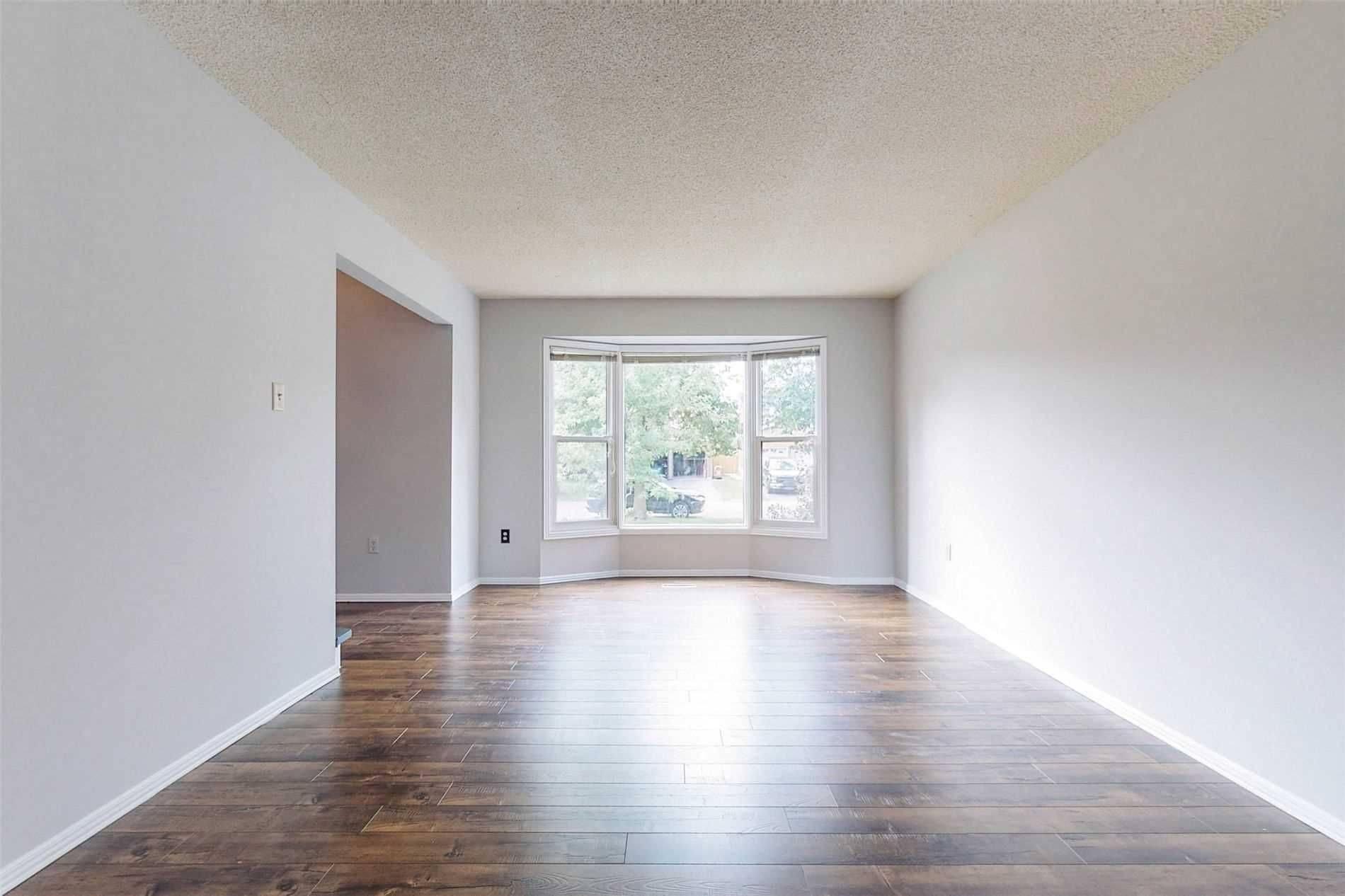 Markham, ON L3P 4C3,41 Meyer CIR