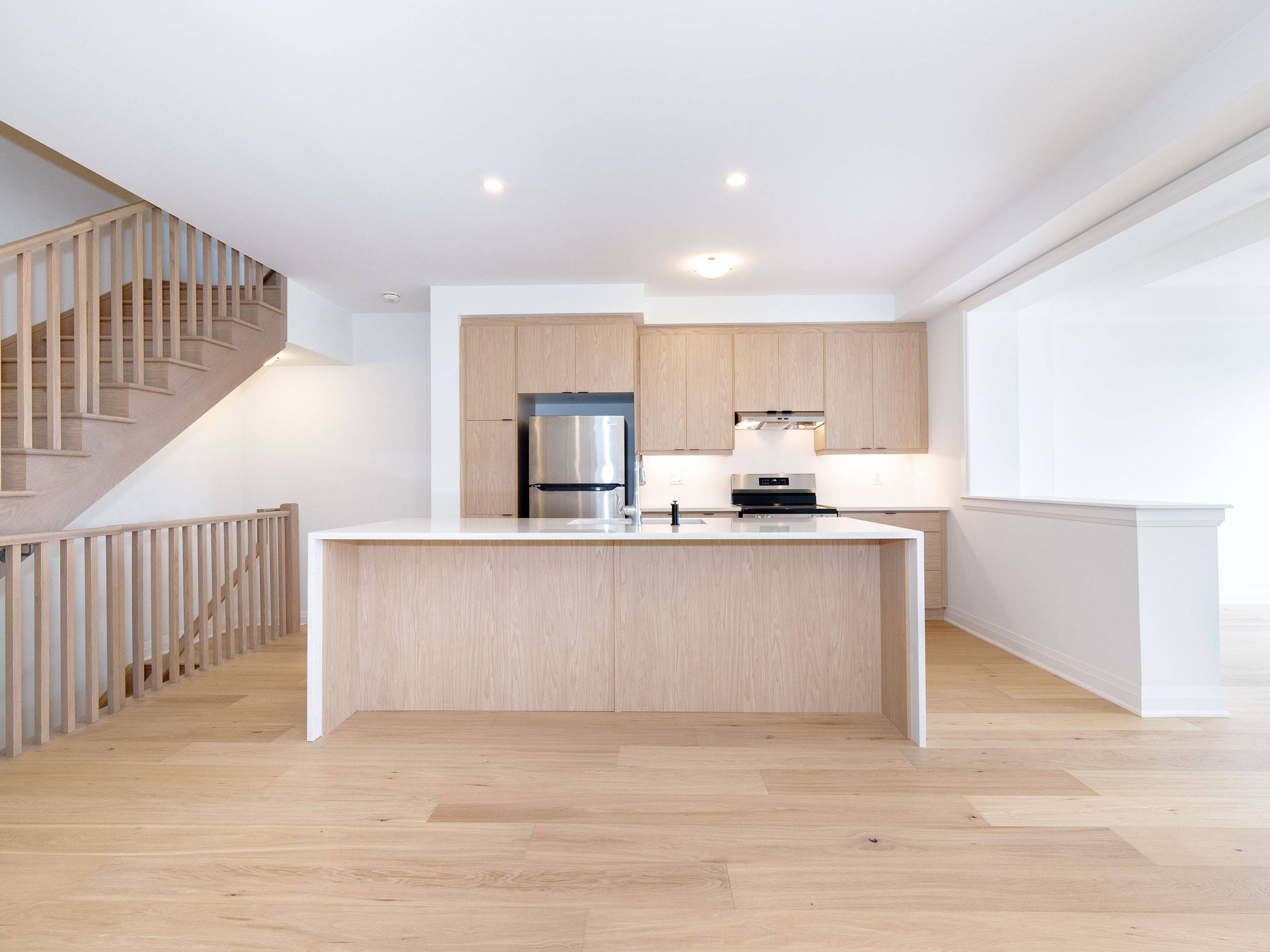 Markham, ON L6C 3M4,46 Azure DR