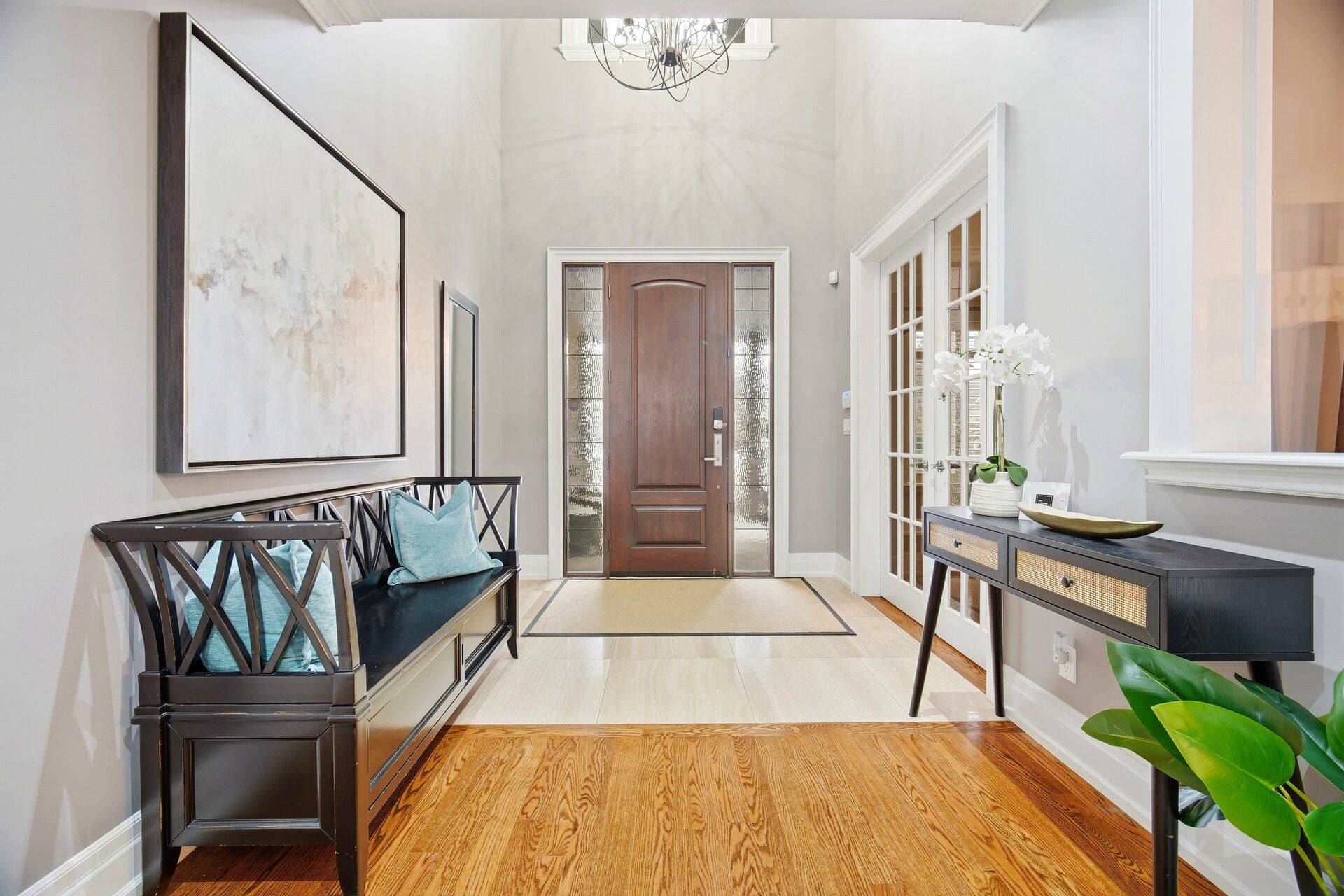 Mississauga, ON L5G 3Y5,1271 Mineola GDNS