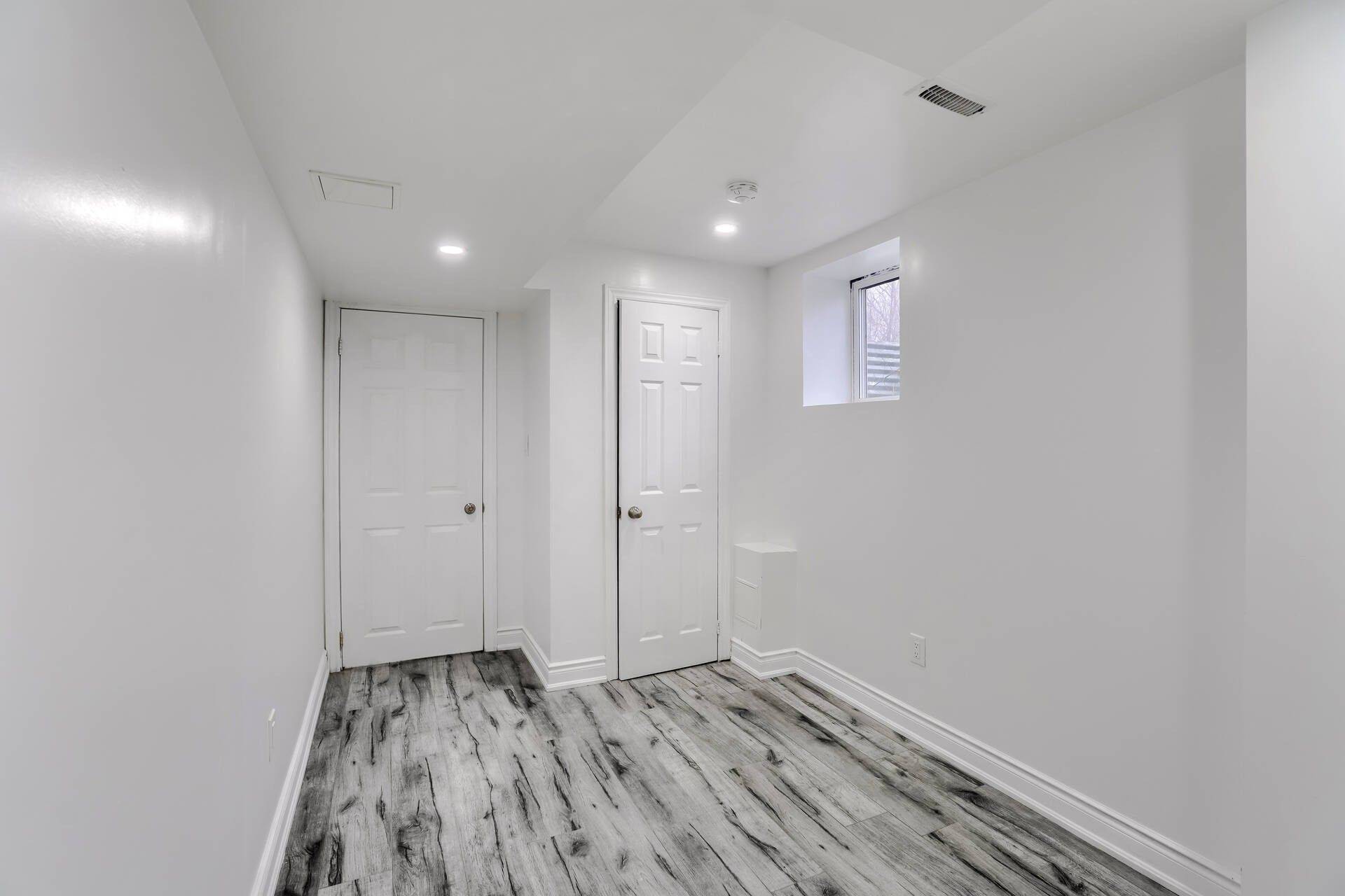 Brampton, ON L7A 4Z3,48 Fresnel RD