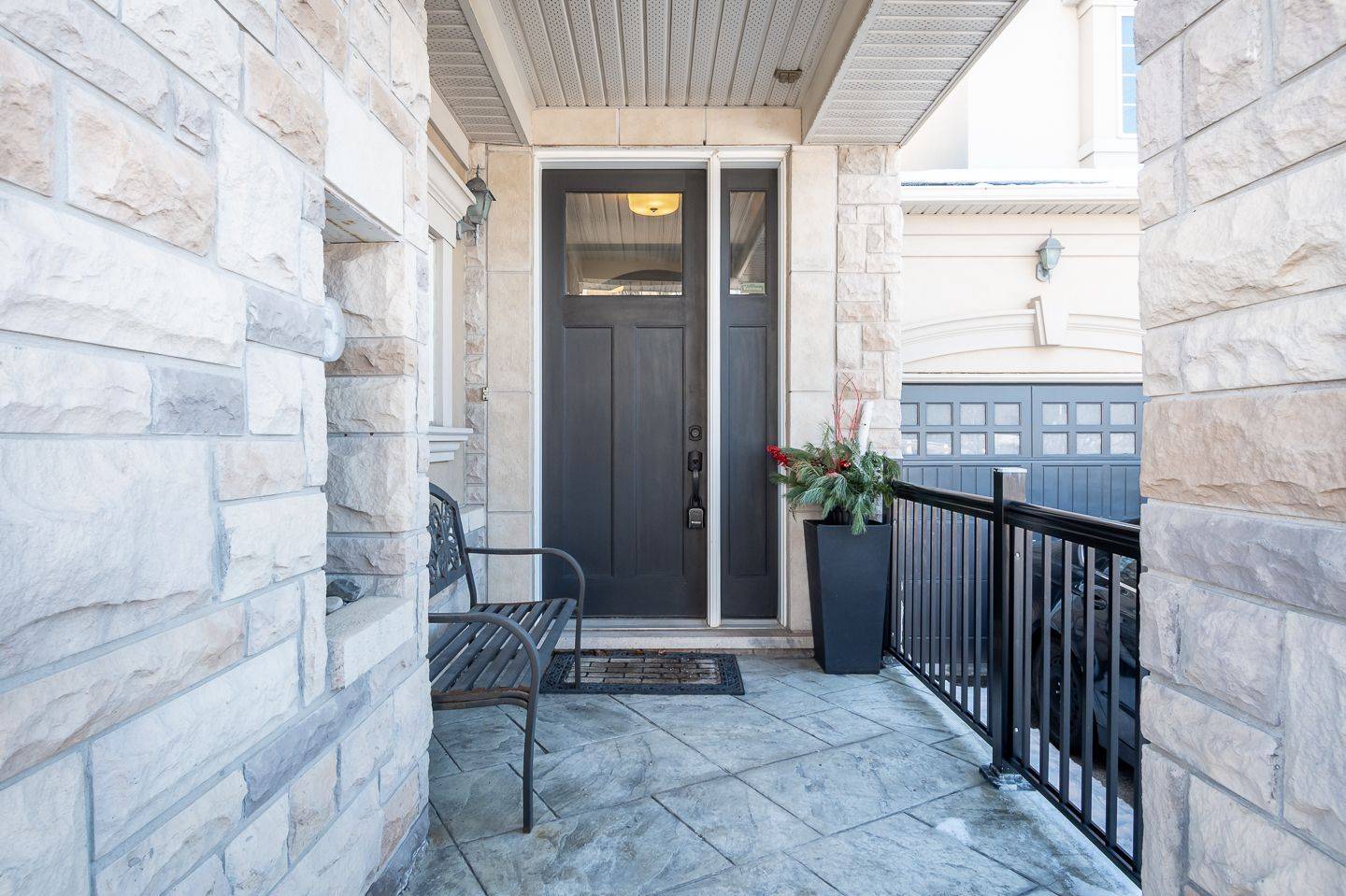 Milton, ON L9T 8A9,485 Pringle AVE #20