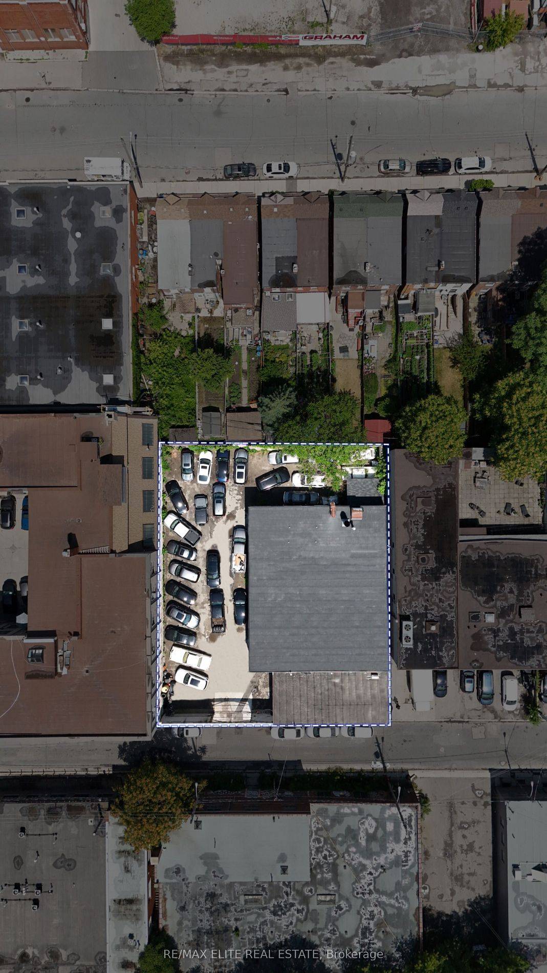 Toronto W02, ON M6H 1R4,20 Jenet AVE