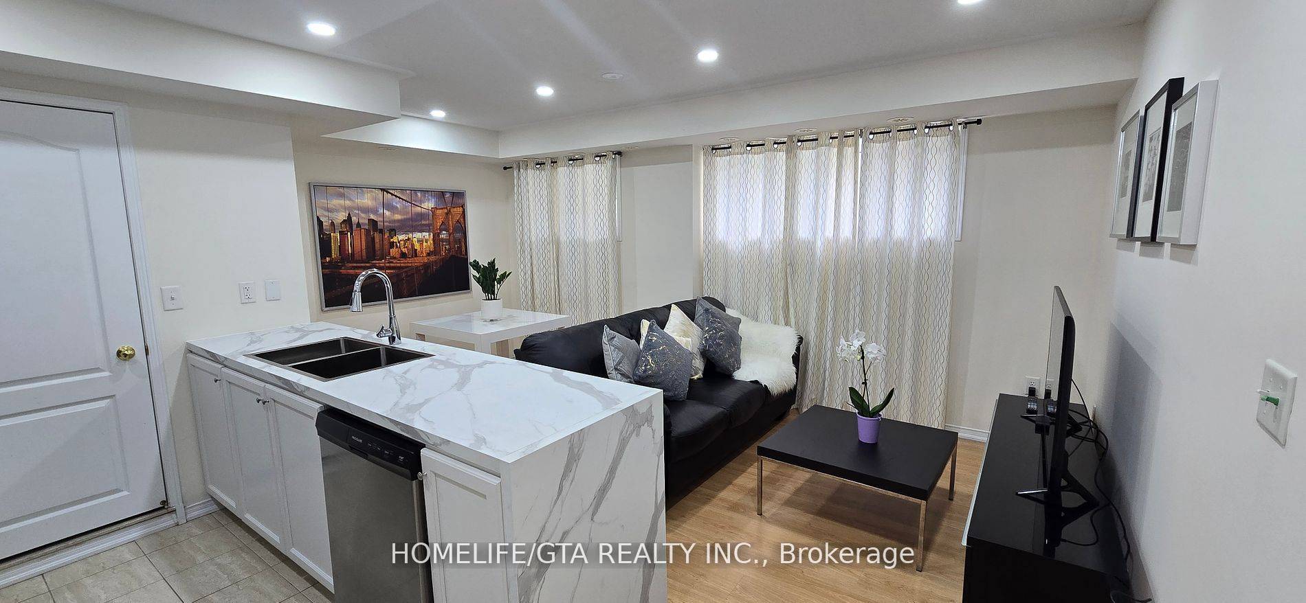 Toronto W05, ON M9M 0C5,157 Isaac Devins BLVD #3