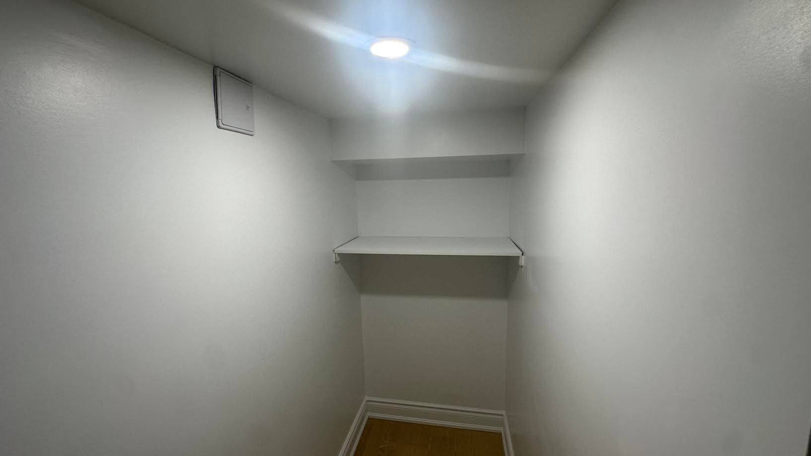 Mississauga, ON L5M 6V3,3136 Morning Glory Mews