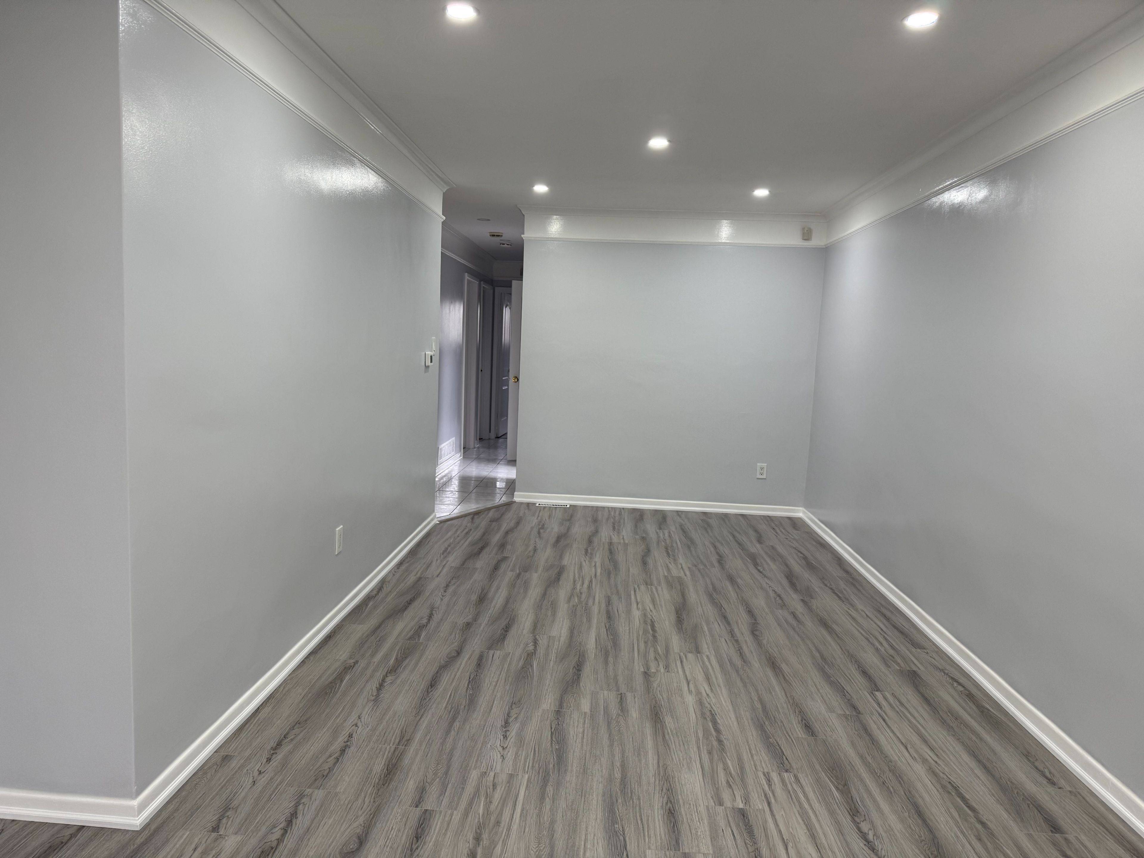 Mississauga, ON L4T 2C6,3172 Mallbridge CRES