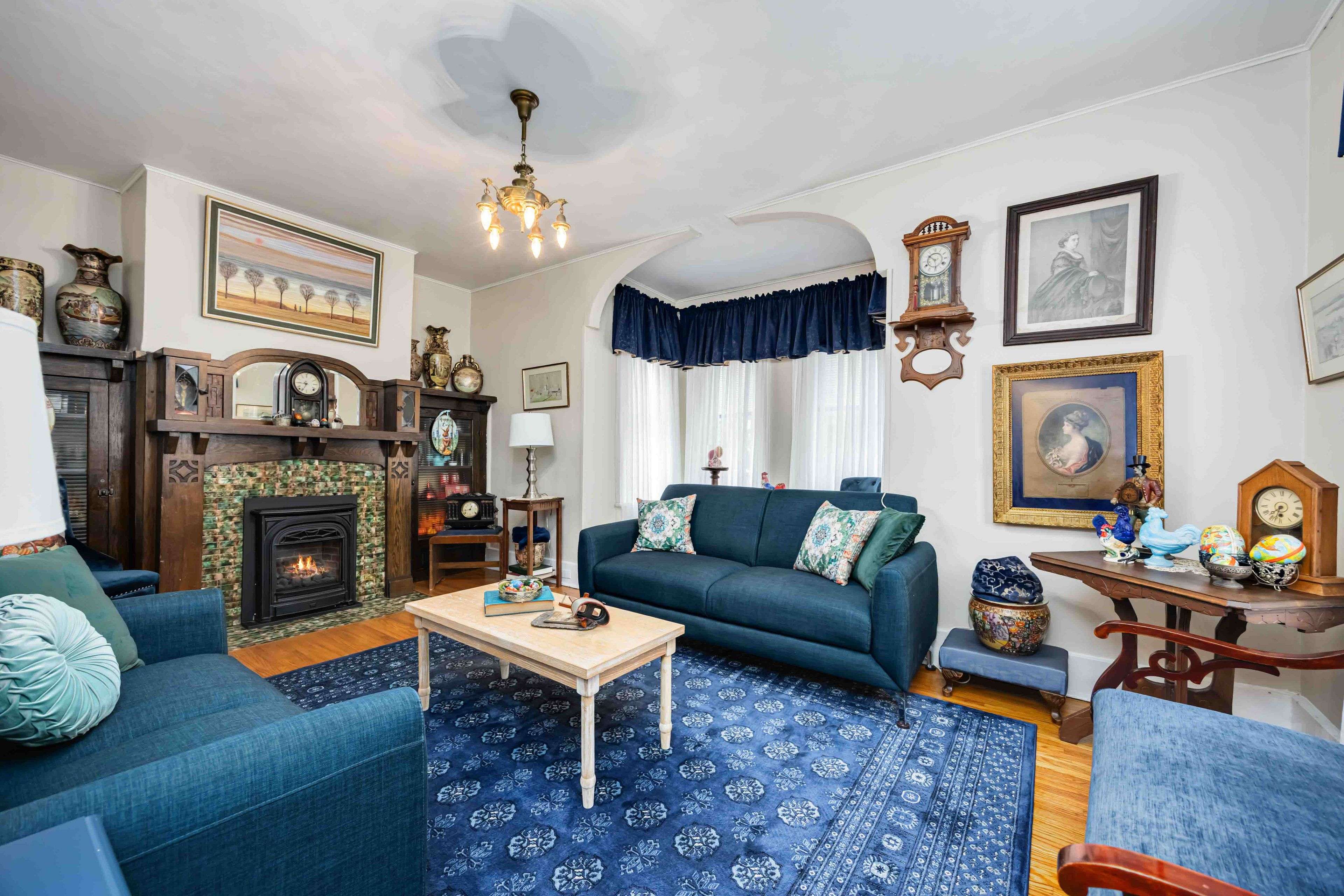 Lambton Shores, ON N0N 1J0,35 Main ST N