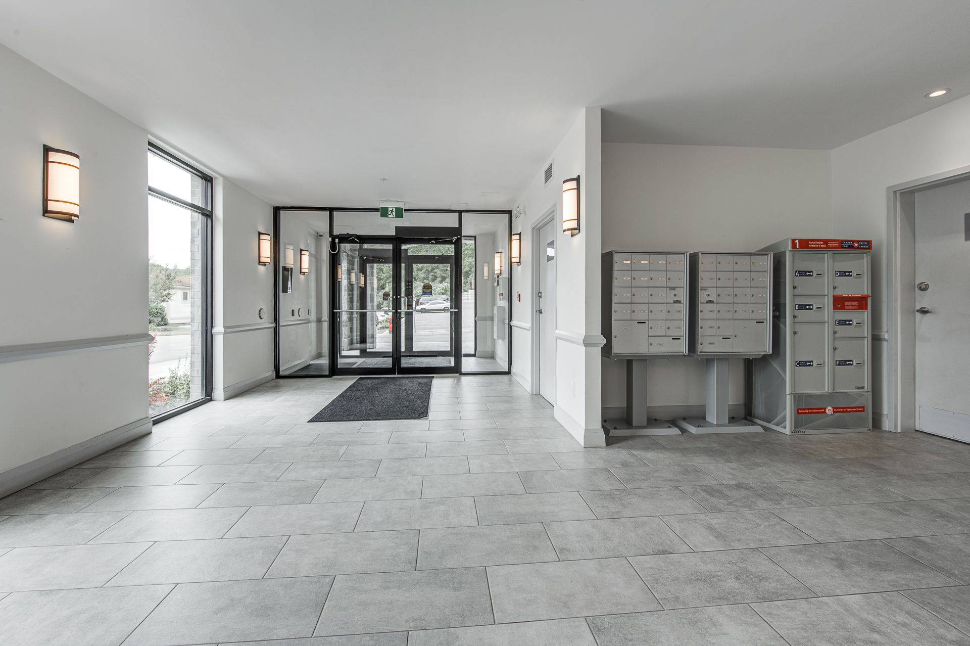 Tillsonburg, ON N4G 5X4,3 John Pound RD #408