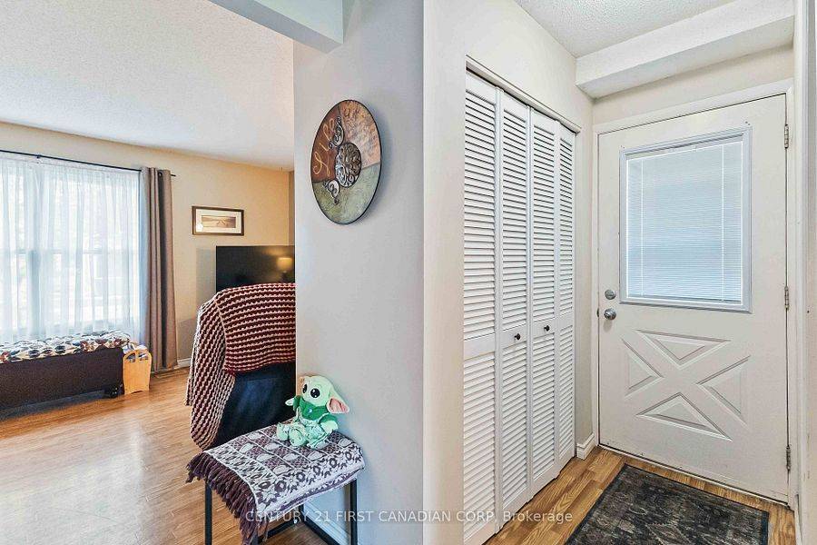 London South, ON N6C 5P3,71 GOLFDALE CRES