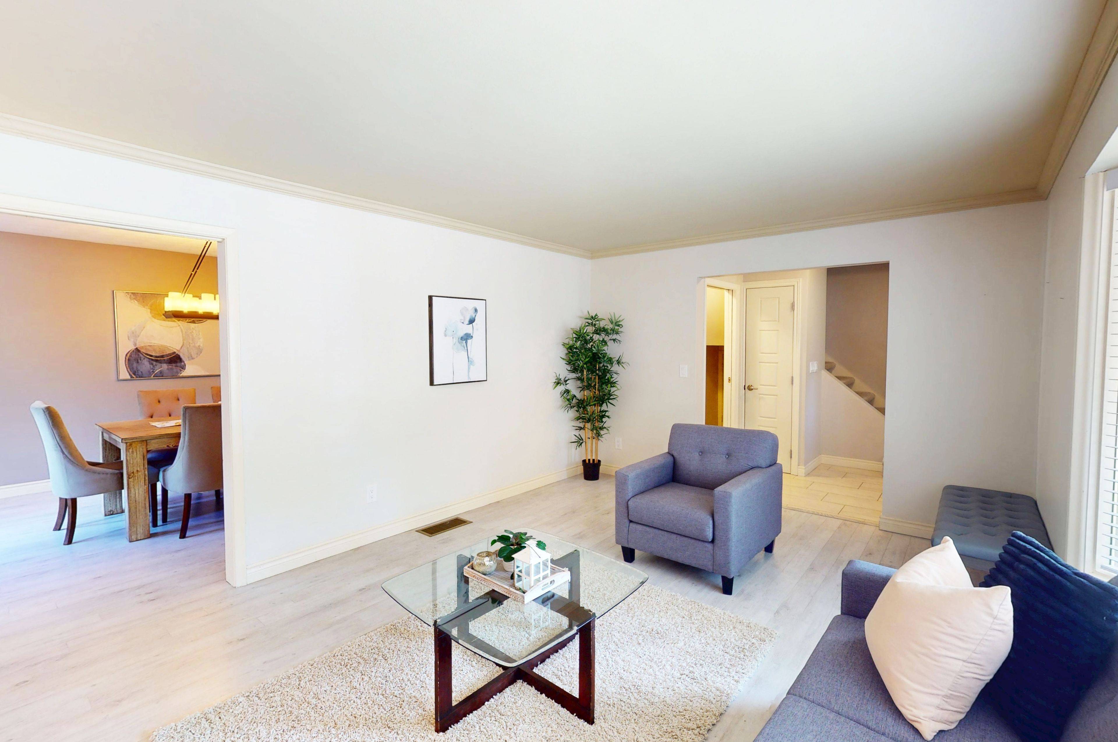 Woodstock, ON N4S 6Y3,444 Lee AVE