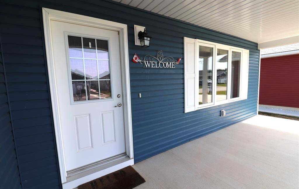 Ashfield-colborne-wawanosh, ON N7A 0C1,86 Huron Heights DR