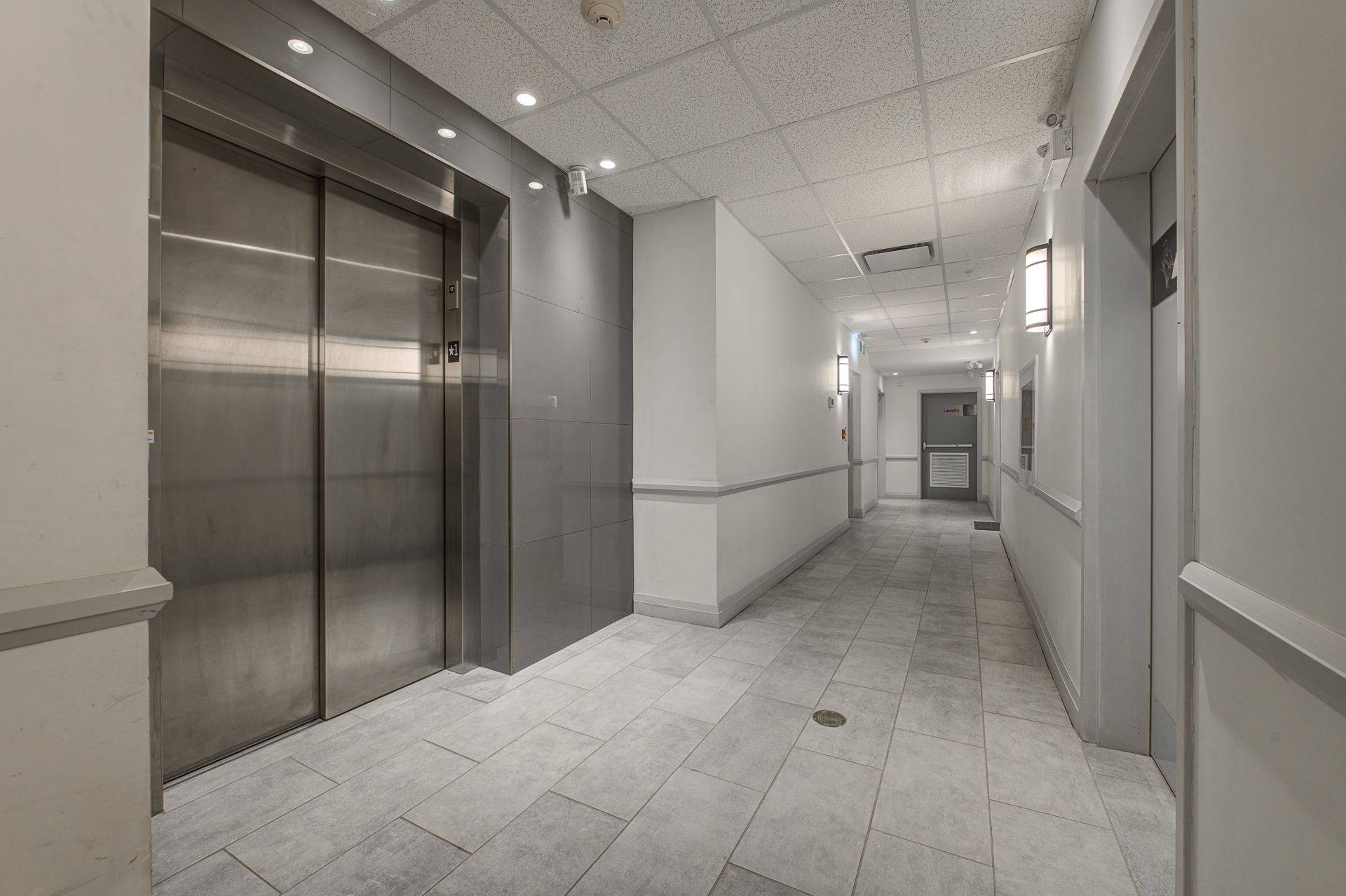 Tillsonburg, ON N4G 5X4,3 John Pound RD #409