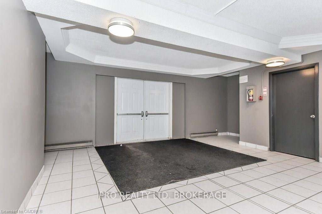 Cambridge, ON N3H 4P3,766 Walter ST