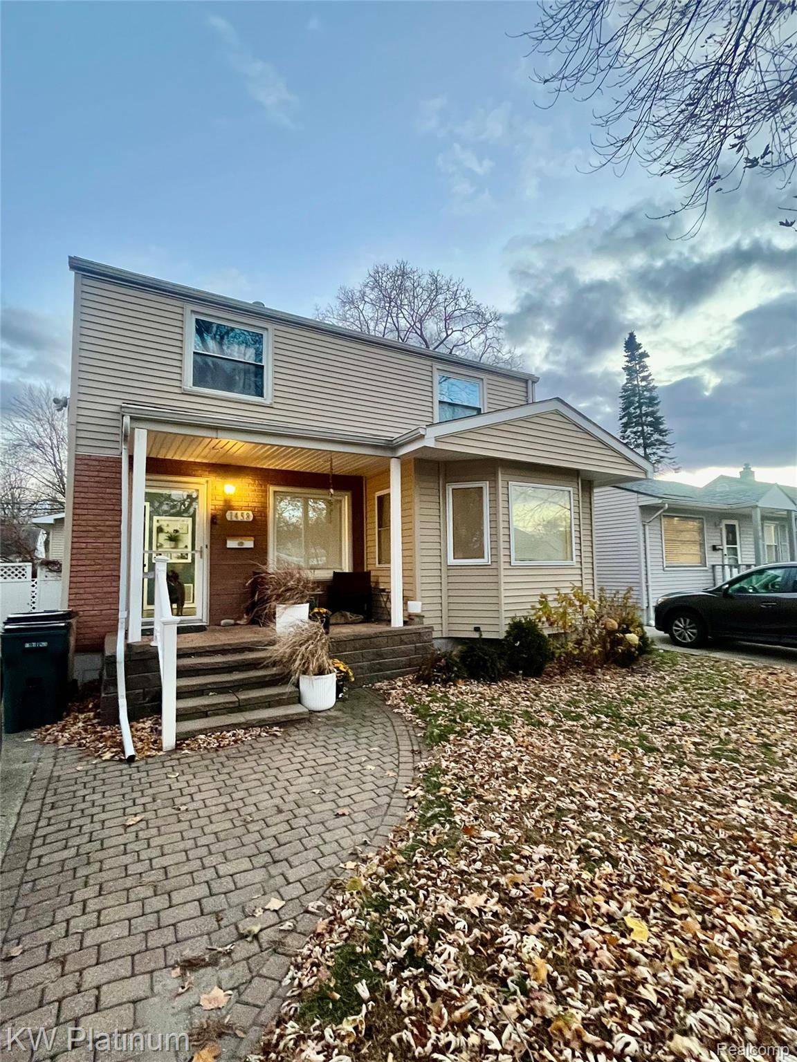 Hazel Park, MI 48030,1458 E Hayes AVE