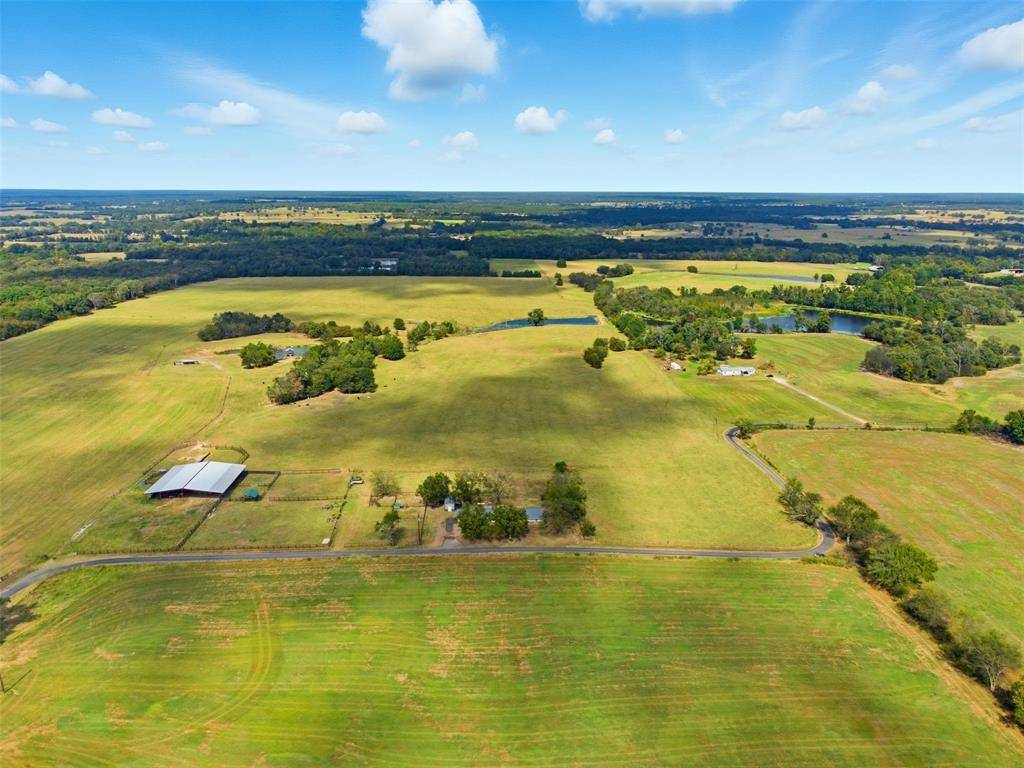 Saltillo, TX 75478,1742 County Road Sw 3055