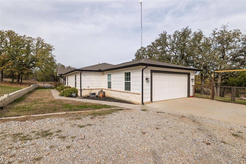 Springtown, TX 76082,399 Wild Hill Oak Drive