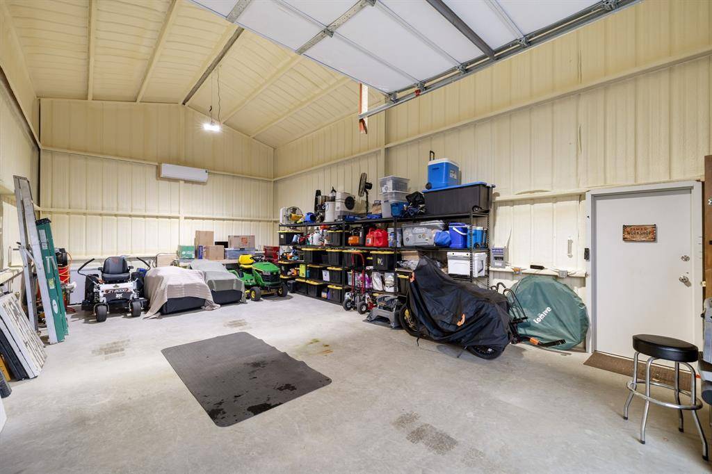 Newark, TX 76071,523 Post Oak Drive