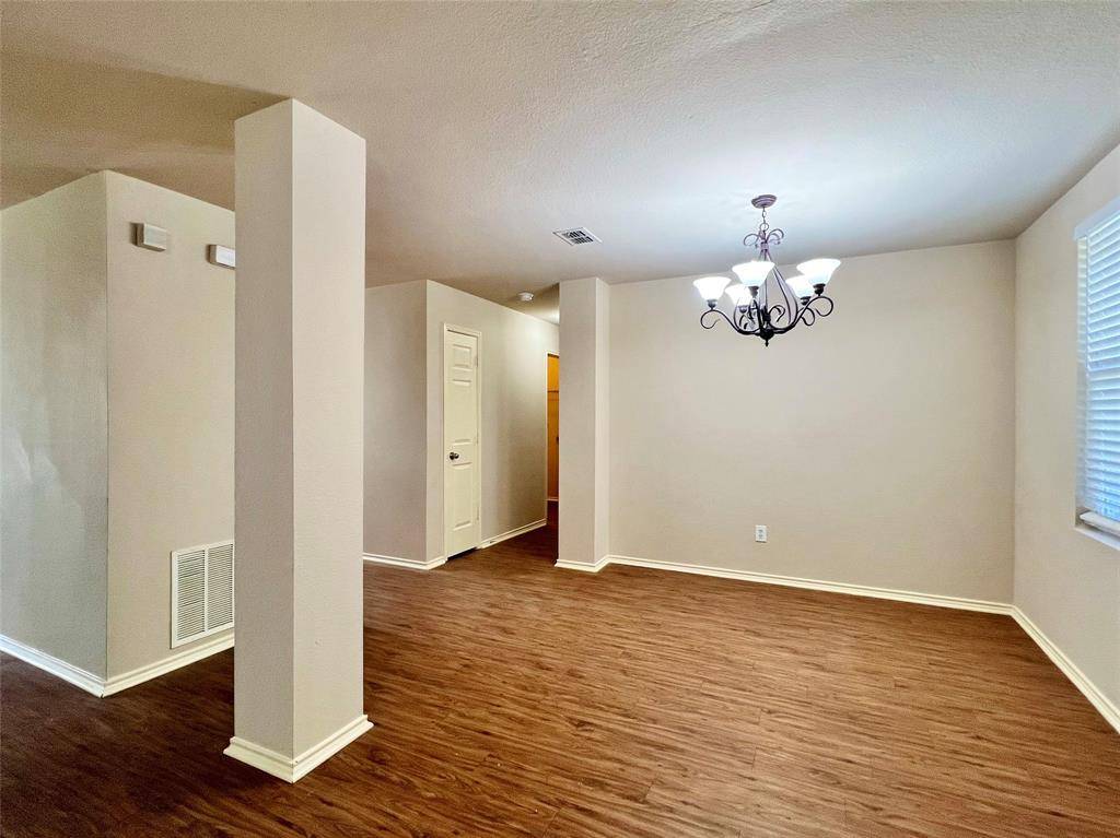 Mesquite, TX 75181,2804 Cameron Way