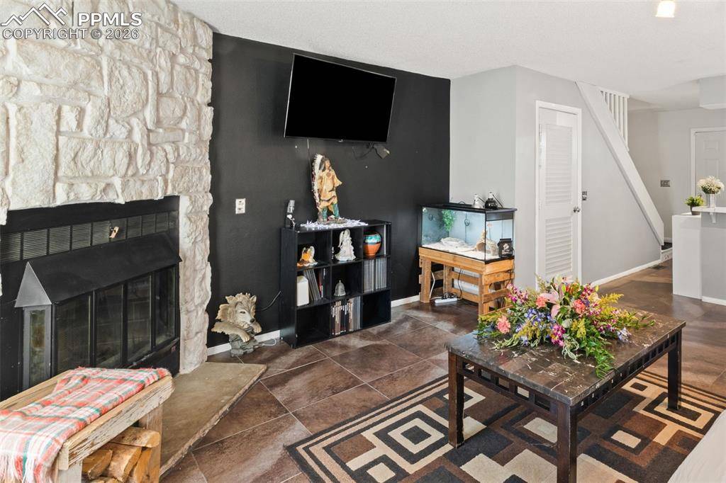 Colorado Springs, CO 80917,3643 Queen Anne WAY